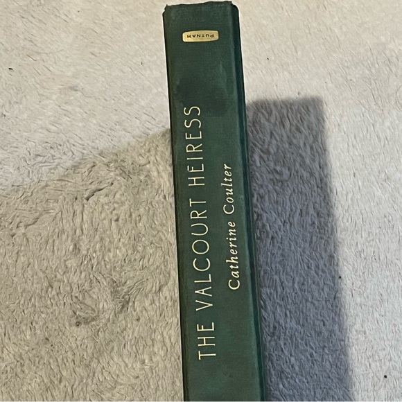The Valcourt Heiress (hard cover) book - Picture 2 of 8